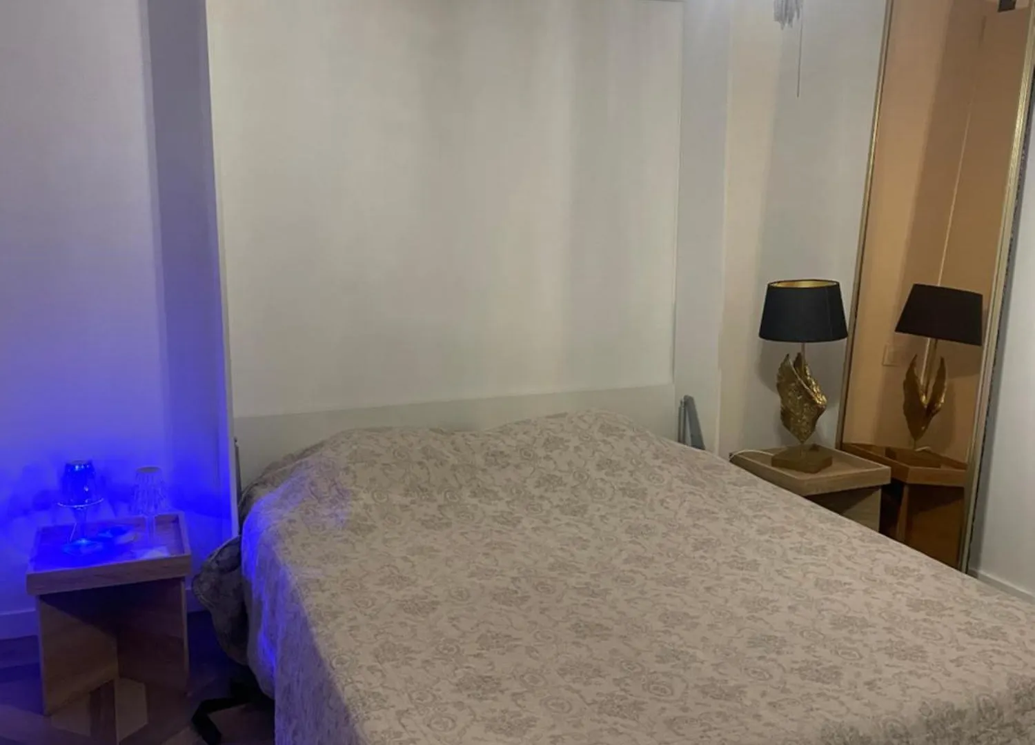 Logement 2 Pieces Quartier Thabor Rdc Courre Interieure Rennes 0*,  France